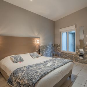 Chambre Double avec Accès aux Personnes Handicapées
