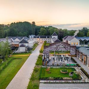 Le Grand Pavillon Chantilly